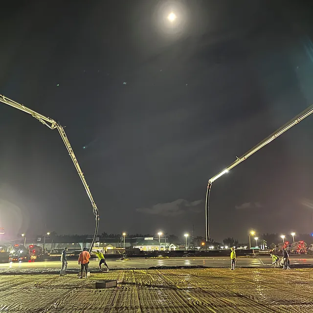 Hangar PBIA pouring tilt walls